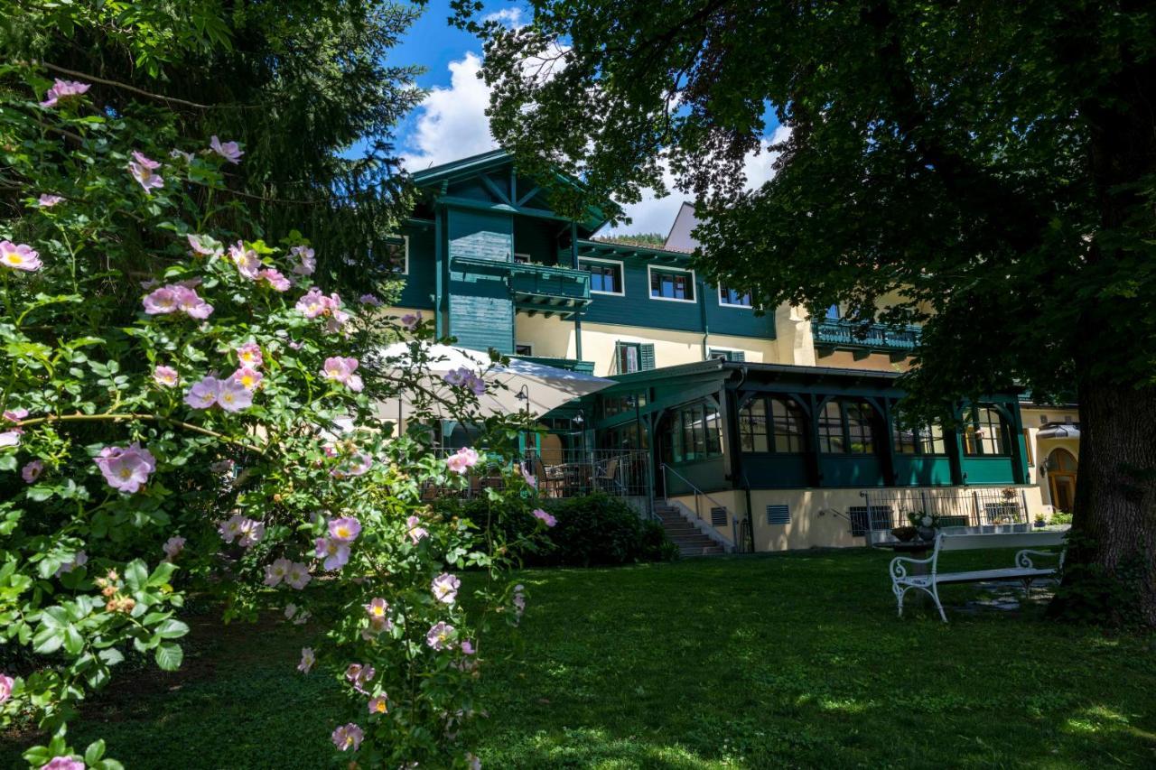 Landhotel Pacher Obervellach Exterior foto