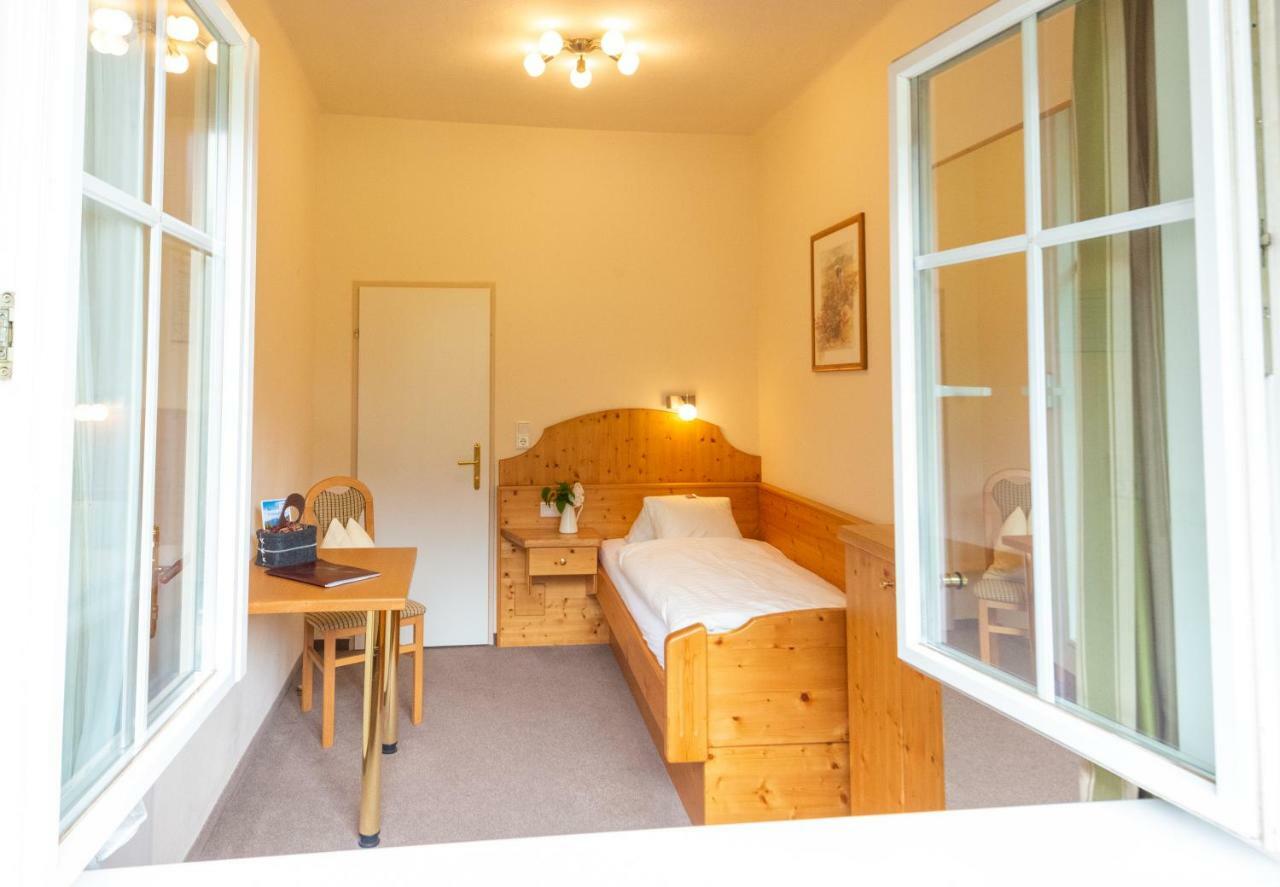 Landhotel Pacher Obervellach Exterior foto